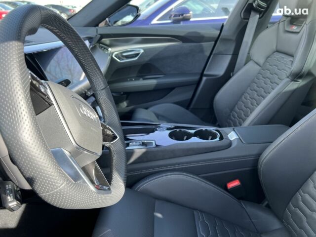 Ауди RS e-tron GT, объемом двигателя 0 л и пробегом 2 тыс. км за 116179 $, фото 23 на Automoto.ua