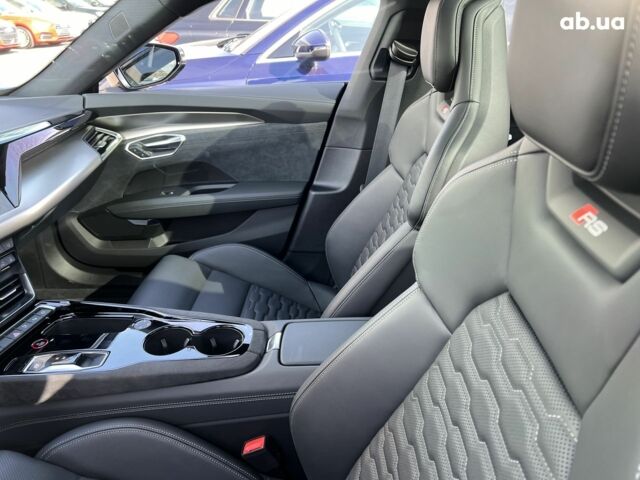 Ауди RS e-tron GT, объемом двигателя 0 л и пробегом 2 тыс. км за 116179 $, фото 24 на Automoto.ua