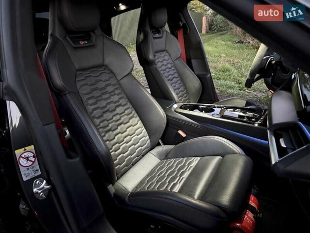 Серый Ауди RS e-tron GT, объемом двигателя 0 л и пробегом 48 тыс. км за 67700 $, фото 62 на Automoto.ua