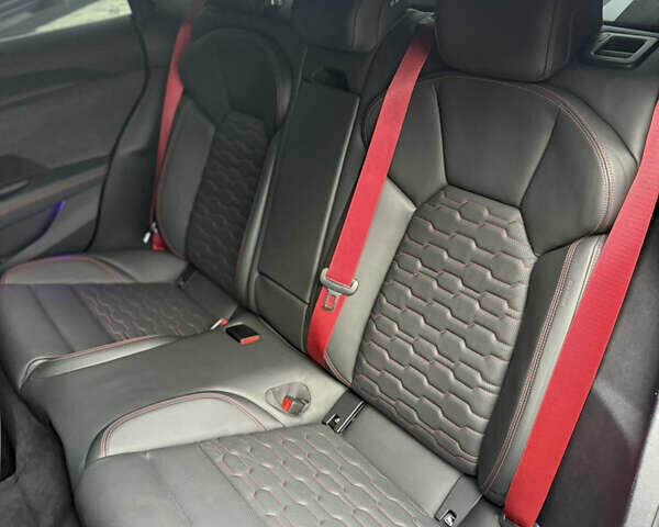 Ауді RS e-tron GT 2021 у Коломые на Automoto.ua Сірий Ауді RS e-tron GT, об'ємом двигуна 0 л та пробігом 58 тис. км за 58000 $, фото 29 на Automoto.ua