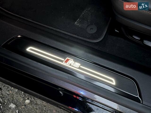 Серый Ауди RS e-tron GT, объемом двигателя 0 л и пробегом 48 тыс. км за 65500 $, фото 59 на Automoto.ua