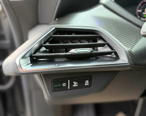 Ауді RS e-tron GT 2021 у Коломые на Automoto.ua Сірий Ауді RS e-tron GT, об'ємом двигуна 0 л та пробігом 58 тис. км за 58000 $, фото 31 на Automoto.ua