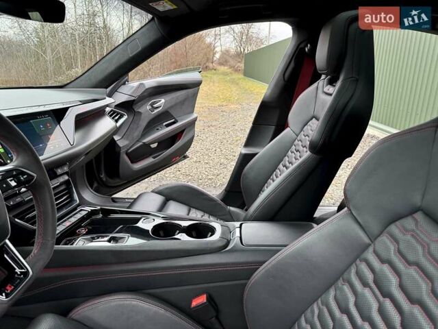 Серый Ауди RS e-tron GT, объемом двигателя 0 л и пробегом 48 тыс. км за 67700 $, фото 35 на Automoto.ua