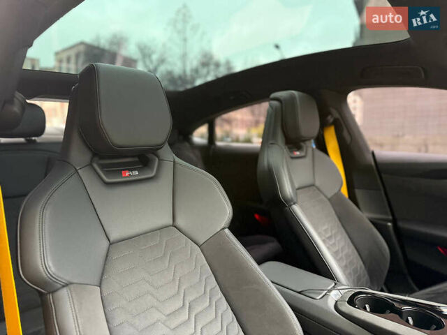 Сірий Ауді RS e-tron GT, об'ємом двигуна 0 л та пробігом 45 тис. км за 56000 $, фото 9 на Automoto.ua