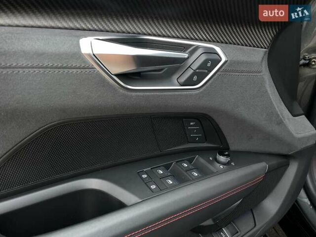 Сірий Ауді RS e-tron GT, об'ємом двигуна 0 л та пробігом 51 тис. км за 71900 $, фото 47 на Automoto.ua