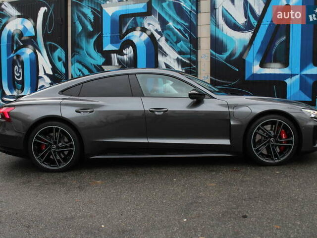 Сірий Ауді RS e-tron GT, об'ємом двигуна 0 л та пробігом 34 тис. км за 73800 $, фото 14 на Automoto.ua
