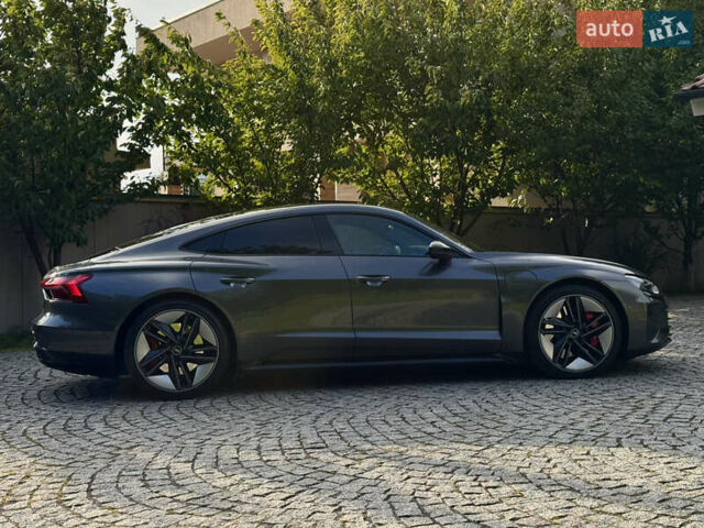 Сірий Ауді RS e-tron GT, об'ємом двигуна 0 л та пробігом 31 тис. км за 80000 $, фото 11 на Automoto.ua