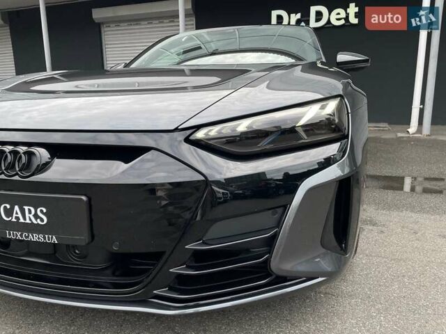 Сірий Ауді RS e-tron GT, об'ємом двигуна 0 л та пробігом 51 тис. км за 71900 $, фото 13 на Automoto.ua