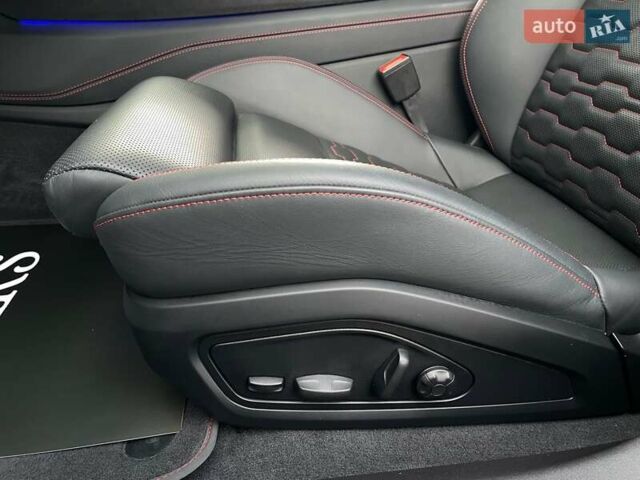 Сірий Ауді RS e-tron GT, об'ємом двигуна 0 л та пробігом 51 тис. км за 71900 $, фото 48 на Automoto.ua