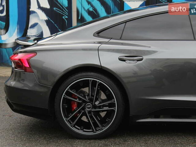 Сірий Ауді RS e-tron GT, об'ємом двигуна 0 л та пробігом 34 тис. км за 73800 $, фото 15 на Automoto.ua