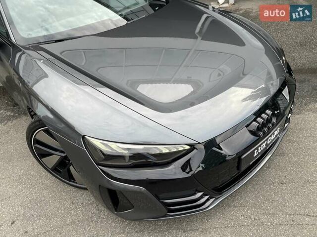 Сірий Ауді RS e-tron GT, об'ємом двигуна 0 л та пробігом 51 тис. км за 71900 $, фото 10 на Automoto.ua