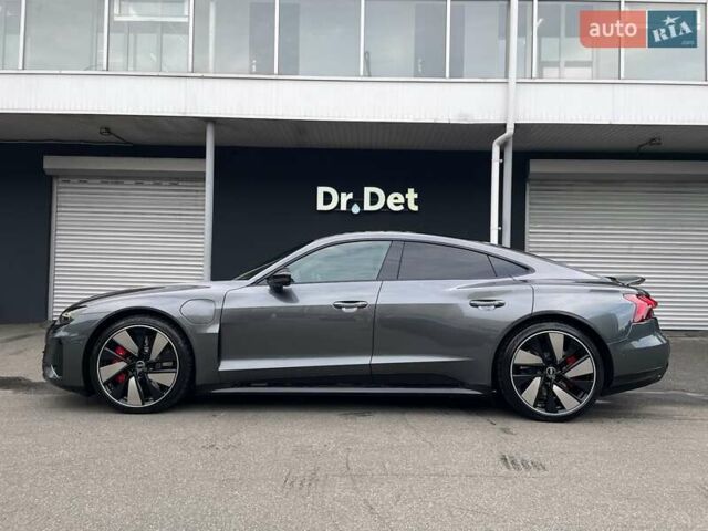 Сірий Ауді RS e-tron GT, об'ємом двигуна 0 л та пробігом 51 тис. км за 71900 $, фото 25 на Automoto.ua