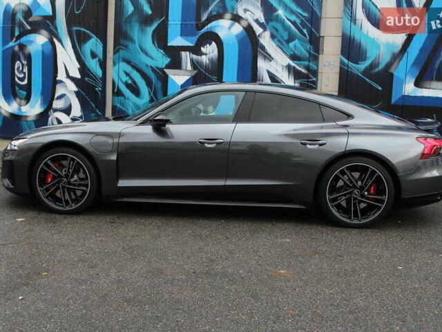 Сірий Ауді RS e-tron GT, об'ємом двигуна 0 л та пробігом 34 тис. км за 73800 $, фото 5 на Automoto.ua