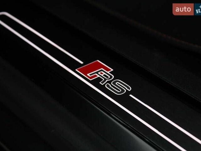 Сірий Ауді RS e-tron GT, об'ємом двигуна 0 л та пробігом 42 тис. км за 69800 $, фото 16 на Automoto.ua