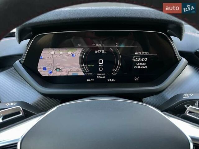 Сірий Ауді RS e-tron GT, об'ємом двигуна 0 л та пробігом 51 тис. км за 71900 $, фото 78 на Automoto.ua