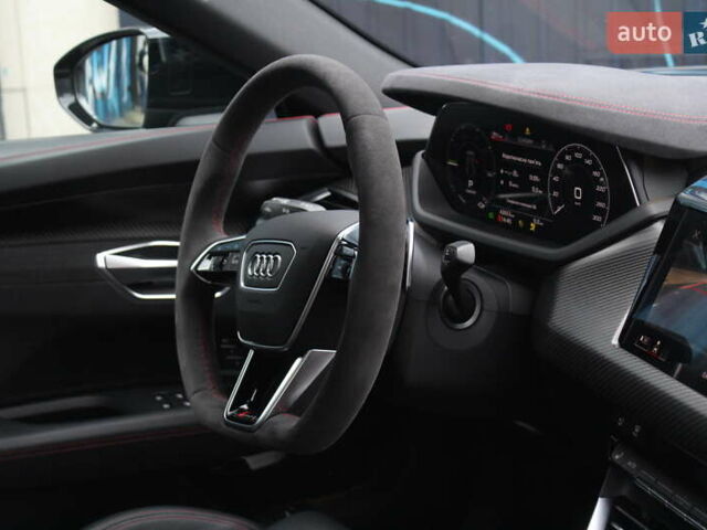 Сірий Ауді RS e-tron GT, об'ємом двигуна 0 л та пробігом 34 тис. км за 73800 $, фото 19 на Automoto.ua