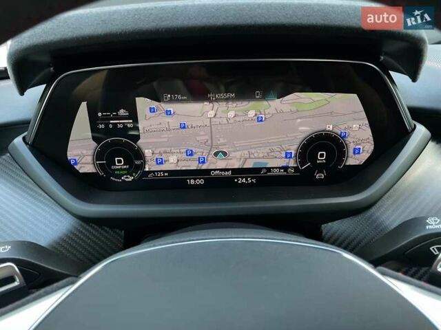 Сірий Ауді RS e-tron GT, об'ємом двигуна 0 л та пробігом 51 тис. км за 71900 $, фото 79 на Automoto.ua