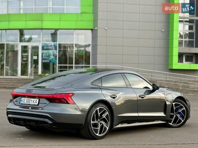 Сірий Ауді RS e-tron GT, об'ємом двигуна 0 л та пробігом 46 тис. км за 69900 $, фото 22 на Automoto.ua