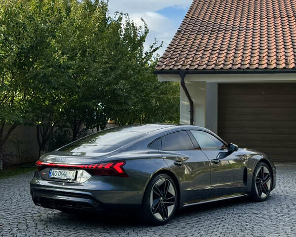 Сірий Ауді RS e-tron GT, об'ємом двигуна 0 л та пробігом 31 тис. км за 80000 $, фото 10 на Automoto.ua