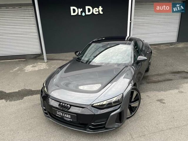 Сірий Ауді RS e-tron GT, об'ємом двигуна 0 л та пробігом 51 тис. км за 71900 $, фото 18 на Automoto.ua