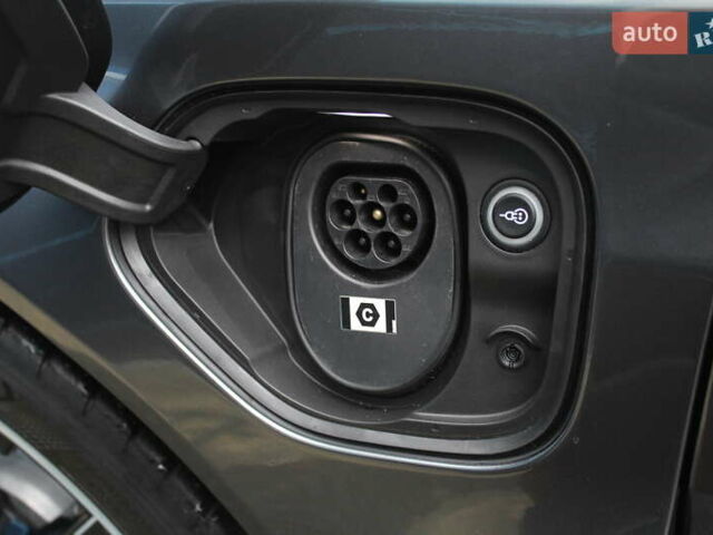 Сірий Ауді RS e-tron GT, об'ємом двигуна 0 л та пробігом 34 тис. км за 73800 $, фото 23 на Automoto.ua