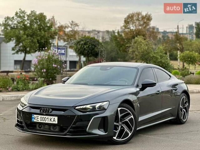 Сірий Ауді RS e-tron GT, об'ємом двигуна 0 л та пробігом 46 тис. км за 74900 $, фото 5 на Automoto.ua