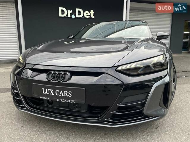 Сірий Ауді RS e-tron GT, об'ємом двигуна 0 л та пробігом 51 тис. км за 71900 $, фото 24 на Automoto.ua