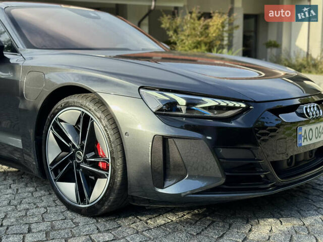Сірий Ауді RS e-tron GT, об'ємом двигуна 0 л та пробігом 31 тис. км за 80000 $, фото 3 на Automoto.ua