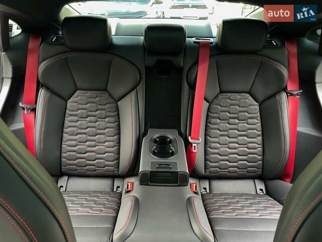 Сірий Ауді RS e-tron GT, об'ємом двигуна 0 л та пробігом 51 тис. км за 71900 $, фото 83 на Automoto.ua