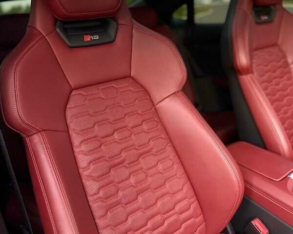 Сірий Ауді RS e-tron GT, об'ємом двигуна 0 л та пробігом 46 тис. км за 69900 $, фото 40 на Automoto.ua