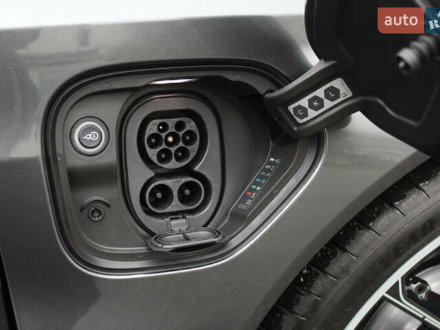 Сірий Ауді RS e-tron GT, об'ємом двигуна 0 л та пробігом 34 тис. км за 73800 $, фото 17 на Automoto.ua