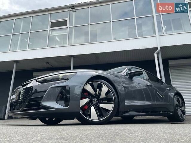 Сірий Ауді RS e-tron GT, об'ємом двигуна 0 л та пробігом 51 тис. км за 71900 $, фото 16 на Automoto.ua