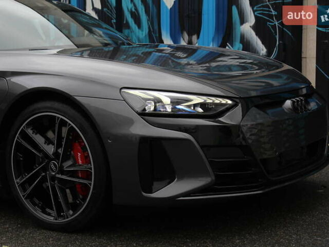 Сірий Ауді RS e-tron GT, об'ємом двигуна 0 л та пробігом 34 тис. км за 73800 $, фото 4 на Automoto.ua