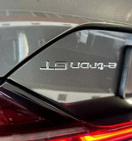 Сірий Ауді RS e-tron GT, об'ємом двигуна 0 л та пробігом 17 тис. км за 72000 $, фото 10 на Automoto.ua
