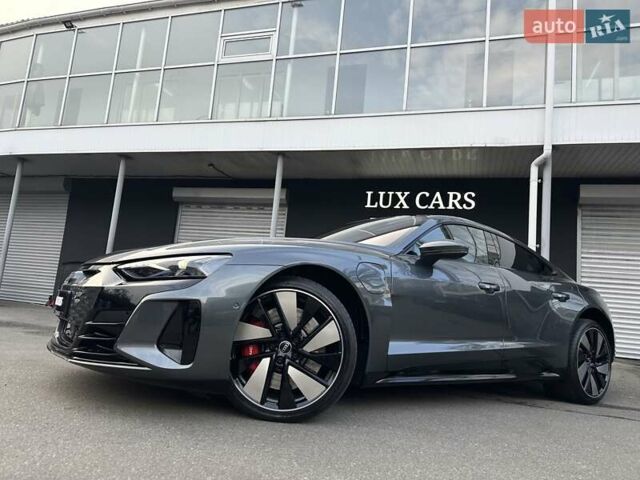 Сірий Ауді RS e-tron GT, об'ємом двигуна 0 л та пробігом 24 тис. км за 79900 $, фото 8 на Automoto.ua