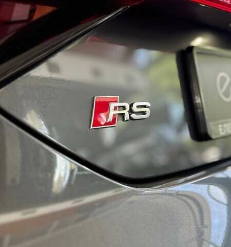 Сірий Ауді RS e-tron GT, об'ємом двигуна 0 л та пробігом 17 тис. км за 72000 $, фото 11 на Automoto.ua