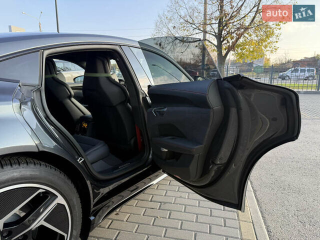 Ауді RS e-tron GT 2023 у Харкові на Automoto.ua Сірий Ауді RS e-tron GT, об'ємом двигуна 0 л та пробігом 11 тис. км за 98000 $, фото 30 на Automoto.ua