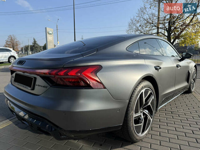 Ауді RS e-tron GT 2023 у Харкові на Automoto.ua Сірий Ауді RS e-tron GT, об'ємом двигуна 0 л та пробігом 11 тис. км за 98000 $, фото 12 на Automoto.ua