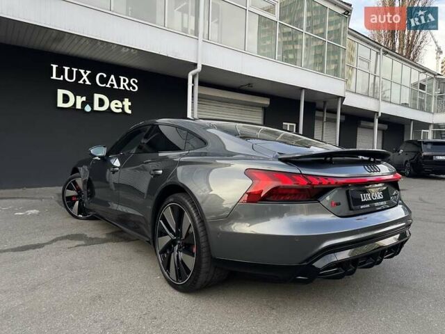 Сірий Ауді RS e-tron GT, об'ємом двигуна 0 л та пробігом 24 тис. км за 79900 $, фото 32 на Automoto.ua