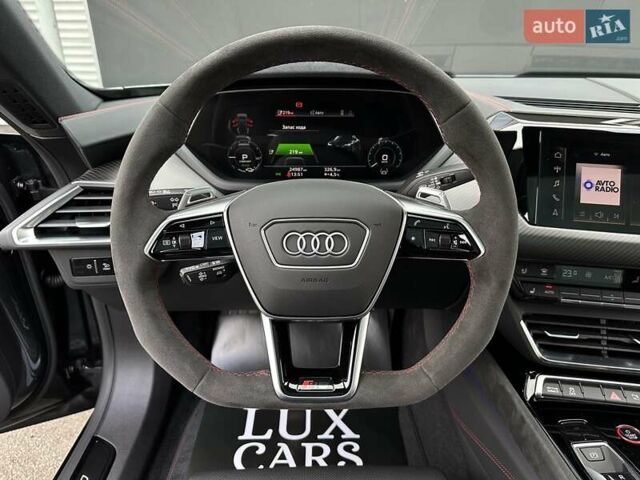 Сірий Ауді RS e-tron GT, об'ємом двигуна 0 л та пробігом 24 тис. км за 79900 $, фото 66 на Automoto.ua