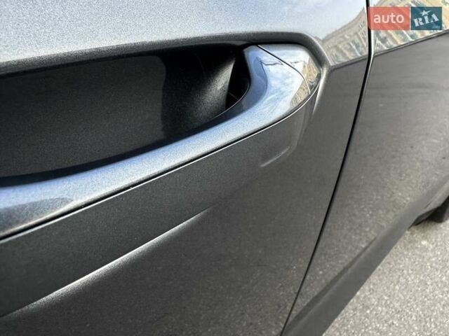 Сірий Ауді RS e-tron GT, об'ємом двигуна 0 л та пробігом 24 тис. км за 79900 $, фото 37 на Automoto.ua