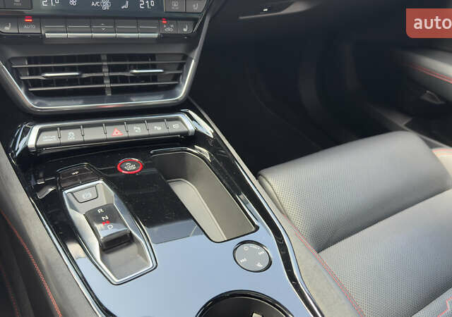 Серый Ауди RS e-tron GT, объемом двигателя 0 л и пробегом 29 тыс. км за 67600 $, фото 17 на Automoto.ua