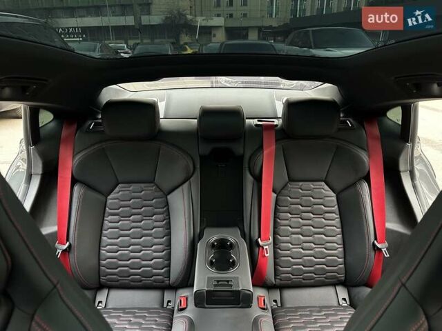 Сірий Ауді RS e-tron GT, об'ємом двигуна 0 л та пробігом 24 тис. км за 79900 $, фото 73 на Automoto.ua