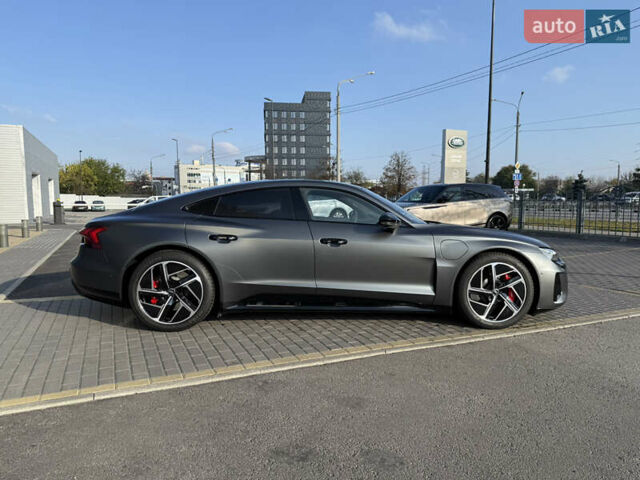 Ауді RS e-tron GT 2023 у Харкові на Automoto.ua Сірий Ауді RS e-tron GT, об'ємом двигуна 0 л та пробігом 11 тис. км за 98000 $, фото 3 на Automoto.ua