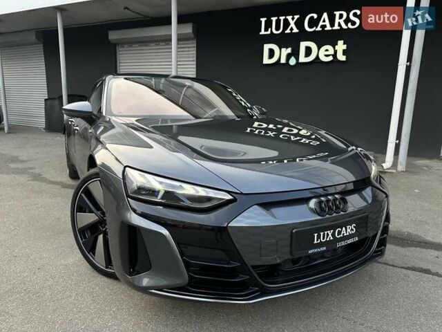 Сірий Ауді RS e-tron GT, об'ємом двигуна 0 л та пробігом 24 тис. км за 79900 $, фото 20 на Automoto.ua