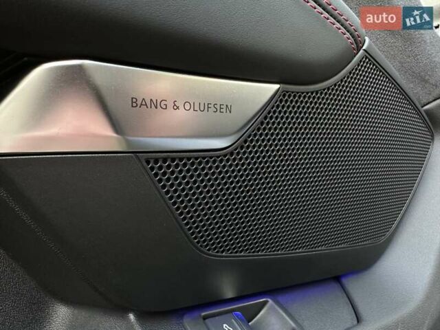 Сірий Ауді RS e-tron GT, об'ємом двигуна 0 л та пробігом 24 тис. км за 79900 $, фото 43 на Automoto.ua