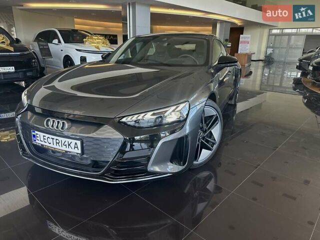 Сірий Ауді RS e-tron GT, об'ємом двигуна 0 л та пробігом 18 тис. км за 72900 $, фото 16 на Automoto.ua