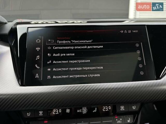 Сірий Ауді RS e-tron GT, об'ємом двигуна 0 л та пробігом 24 тис. км за 79900 $, фото 87 на Automoto.ua