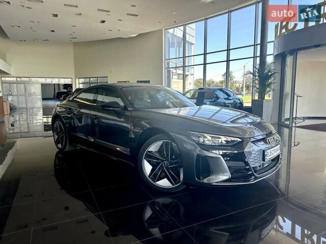 Сірий Ауді RS e-tron GT, об'ємом двигуна 0 л та пробігом 18 тис. км за 72500 $, фото 14 на Automoto.ua