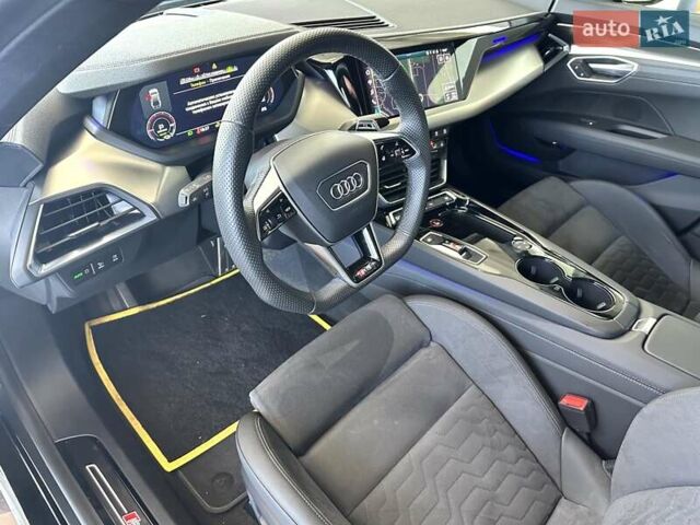 Сірий Ауді RS e-tron GT, об'ємом двигуна 0 л та пробігом 18 тис. км за 72500 $, фото 26 на Automoto.ua